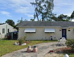 Pre-foreclosure in  CANDLEWOOD AVE West Palm Beach, FL 33407