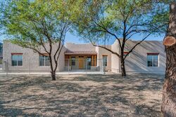 Pre-foreclosure in  W KIVA ST Laveen, AZ 85339