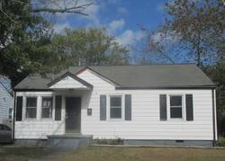 Pre-foreclosure in  MANEY DR Newport News, VA 23605