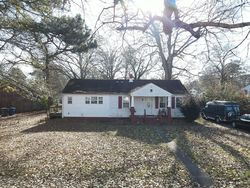 Pre-foreclosure in  PAUL ST Newport News, VA 23605