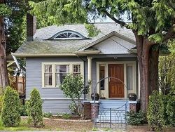 Pre-foreclosure in  N 80TH ST Seattle, WA 98103