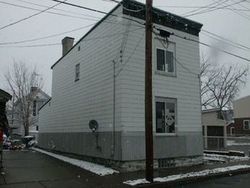 Pre-foreclosure in  PEARL ST Cincinnati, OH 45215