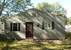 Pre-foreclosure in  SALEM AVE Elyria, OH 44035