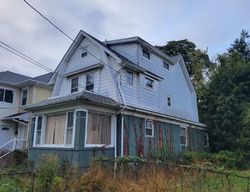 Pre-foreclosure in  BEECHWOOD AVE Trenton, NJ 08618