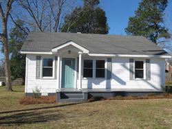 Pre-foreclosure in  SOMERSET AVE Norway, SC 29113