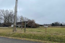 Pre-foreclosure in  WILDCAT RD Sparta, TN 38583