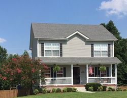 Pre-foreclosure in  SHARPIE DR Clarksville, TN 37040