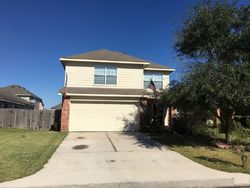Pre-foreclosure in  CROSSVINE AVE Baytown, TX 77521