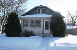 Pre-foreclosure in  NEBRASKA AVE E Saint Paul, MN 55106