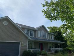 Pre-foreclosure in  ROSEWOOD HILLS DR Edwardsville, IL 62025