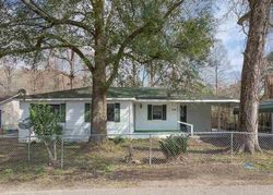 Pre-foreclosure in  CLINE DR Maurepas, LA 70449