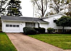 Pre-foreclosure in  S HOGAN DR Lorain, OH 44053