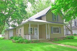 Pre-foreclosure Listing in N CLARK ST NAPPANEE, IN 46550
