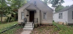 Pre-foreclosure in  N EXETER AVE Indianapolis, IN 46222