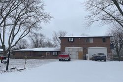 Pre-foreclosure in  S LINWOOD AVE Indianapolis, IN 46237