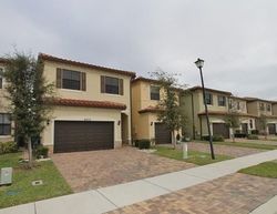 Pre-foreclosure in  NW 59TH ST Fort Lauderdale, FL 33319