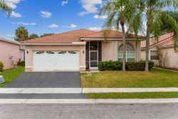  Nw 25th St, Pompano Beach FL