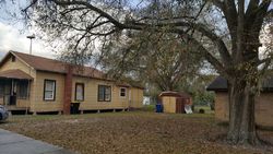 Pre-foreclosure in  OAK ST Auburndale, FL 33823