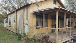  Oak St, Auburndale FL