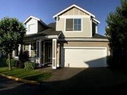 Pre-foreclosure in  52ND AVE S Kent, WA 98032