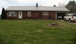 Pre-foreclosure Listing in FAIRVIEW RD GALAX, VA 24333