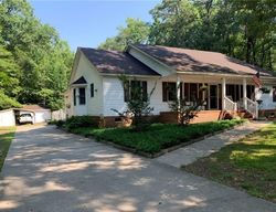 Pre-foreclosure in  HANGING TREE RD Courtland, VA 23837