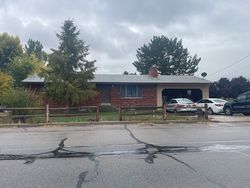 Pre-foreclosure in  E 400 N Lindon, UT 84042