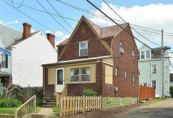 Pre-foreclosure in  ISLAND AVE Pittsburgh, PA 15212