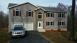 Pre-foreclosure in  APPLEWOOD DR Swiftwater, PA 18370