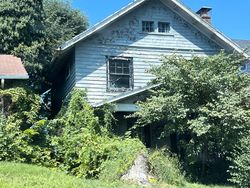 Pre-foreclosure in  HIGHLAND AVE Dayton, OH 45410