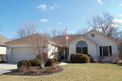 Pre-foreclosure in  WHISPERWOOD PKWY Holland, OH 43528