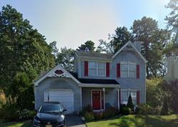 Pre-foreclosure in  E COS COB DR Absecon, NJ 08205