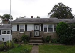 Pre-foreclosure in  CEDAR LN Trenton, NJ 08610