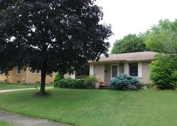 Pre-foreclosure in  CARLTON AVE NE Grand Rapids, MI 49505