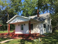 Pre-foreclosure Listing in S AINGER RD OLIVET, MI 49076