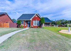 Pre-foreclosure in  ASPEN WAY SW Decatur, AL 35601