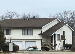 Pre-foreclosure in  JUNIPER LN Bolingbrook, IL 60440