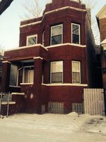 Pre-foreclosure in  S CARPENTER ST Chicago, IL 60621