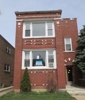  W Cullom Ave, Chicago IL