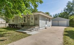 Pre-foreclosure in  CARRIE AVE Des Moines, IA 50315