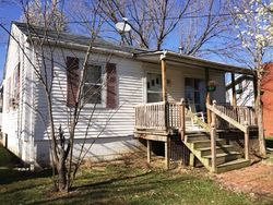 Pre-foreclosure in  PAYNE KOEHLER RD New Albany, IN 47150