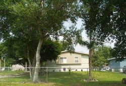 Pre-foreclosure Listing in S BROADWAY ST FELLSMERE, FL 32948