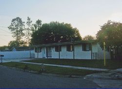 Pre-foreclosure in  DENNISON DR Tampa, FL 33619