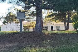 Pre-foreclosure in  MAY RD Thomson, GA 30824