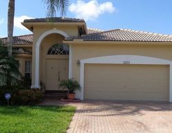 Pre-foreclosure in  TURQUOISE TRL Fort Lauderdale, FL 33331