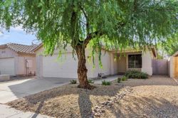 Pre-foreclosure in  E HONONEGH DR Phoenix, AZ 85050