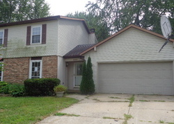  Fieldcrest Dr, Belleville IL