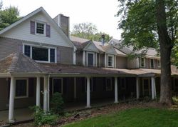 Pre-foreclosure in  TEAL WAY Saint James, NY 11780