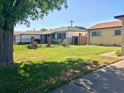 Pre-foreclosure in  BELT WAY Sacramento, CA 95832