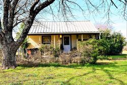 Pre-foreclosure Listing in FM 437 HOLLAND, TX 76534